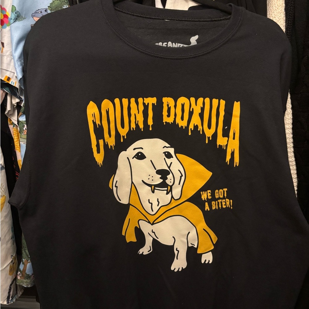 Bean goods Count Doxula Black Dog Sweatshirt